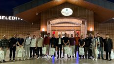 “Daha beraber yürüyecek çok yolumuz var”  Bu sene okulunu bitiren arkadaşlarımızla mezuniyet yemeğinde bir araya geldik.